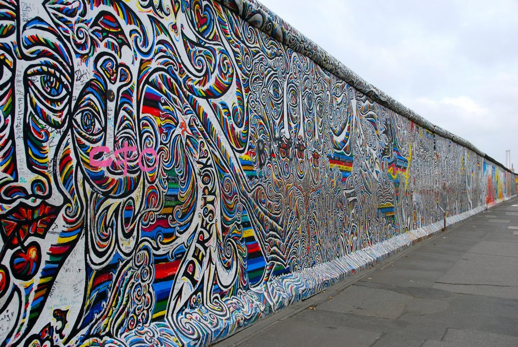 berlin wall tourist attraction