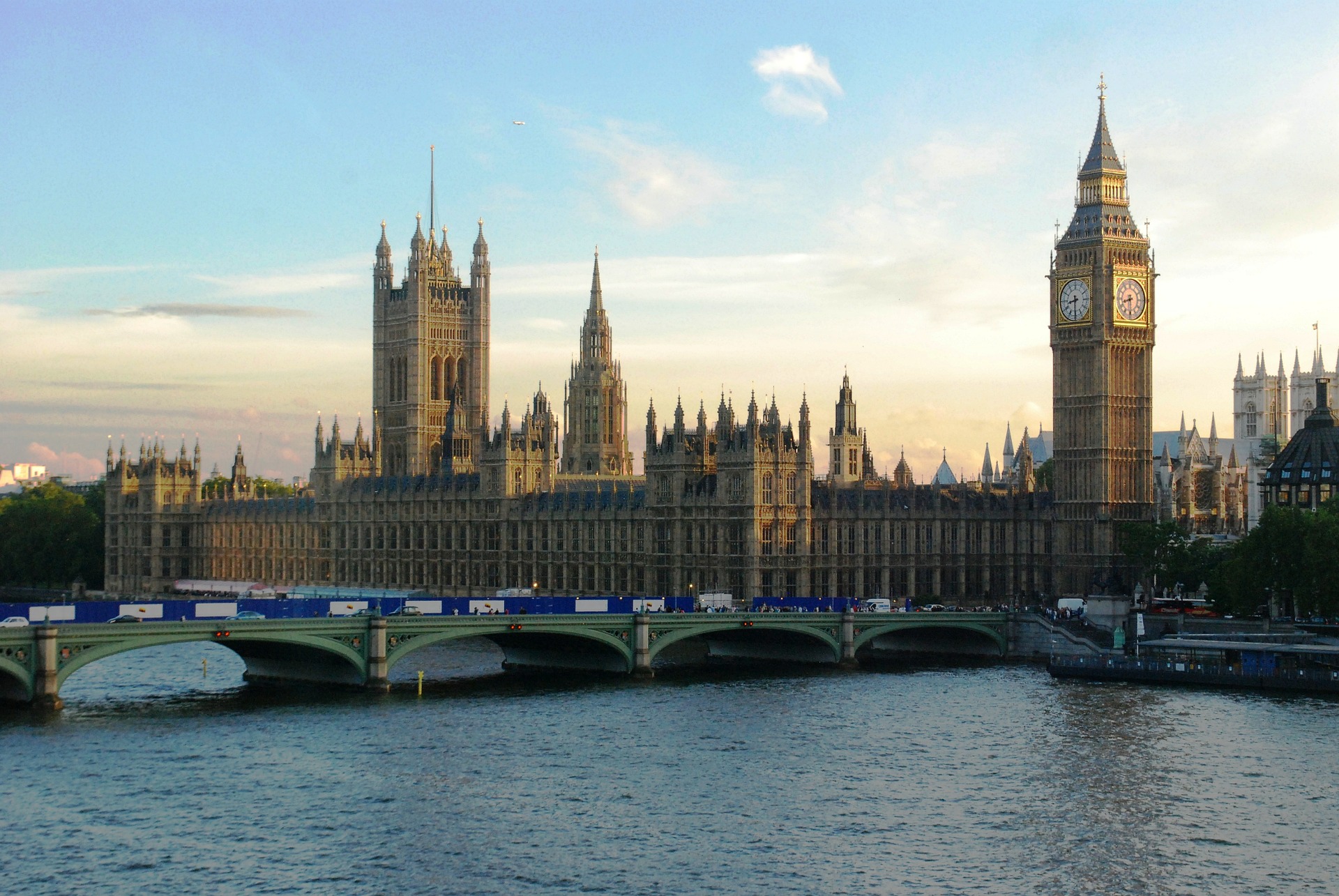 Houses pf Parliament and Big Ben, London, UK